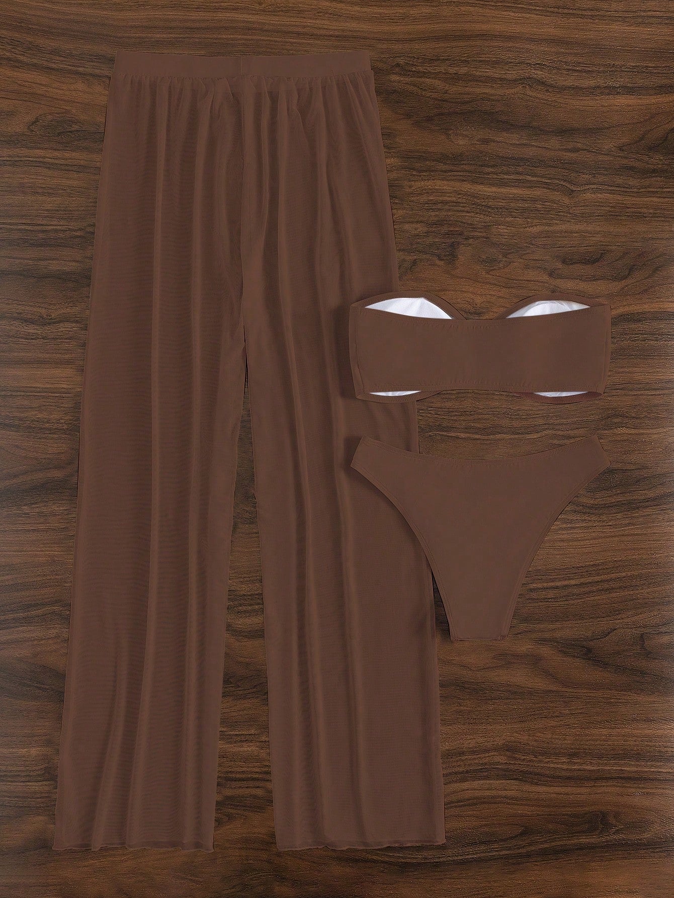 Conjunto biquini + saída de praia com calça