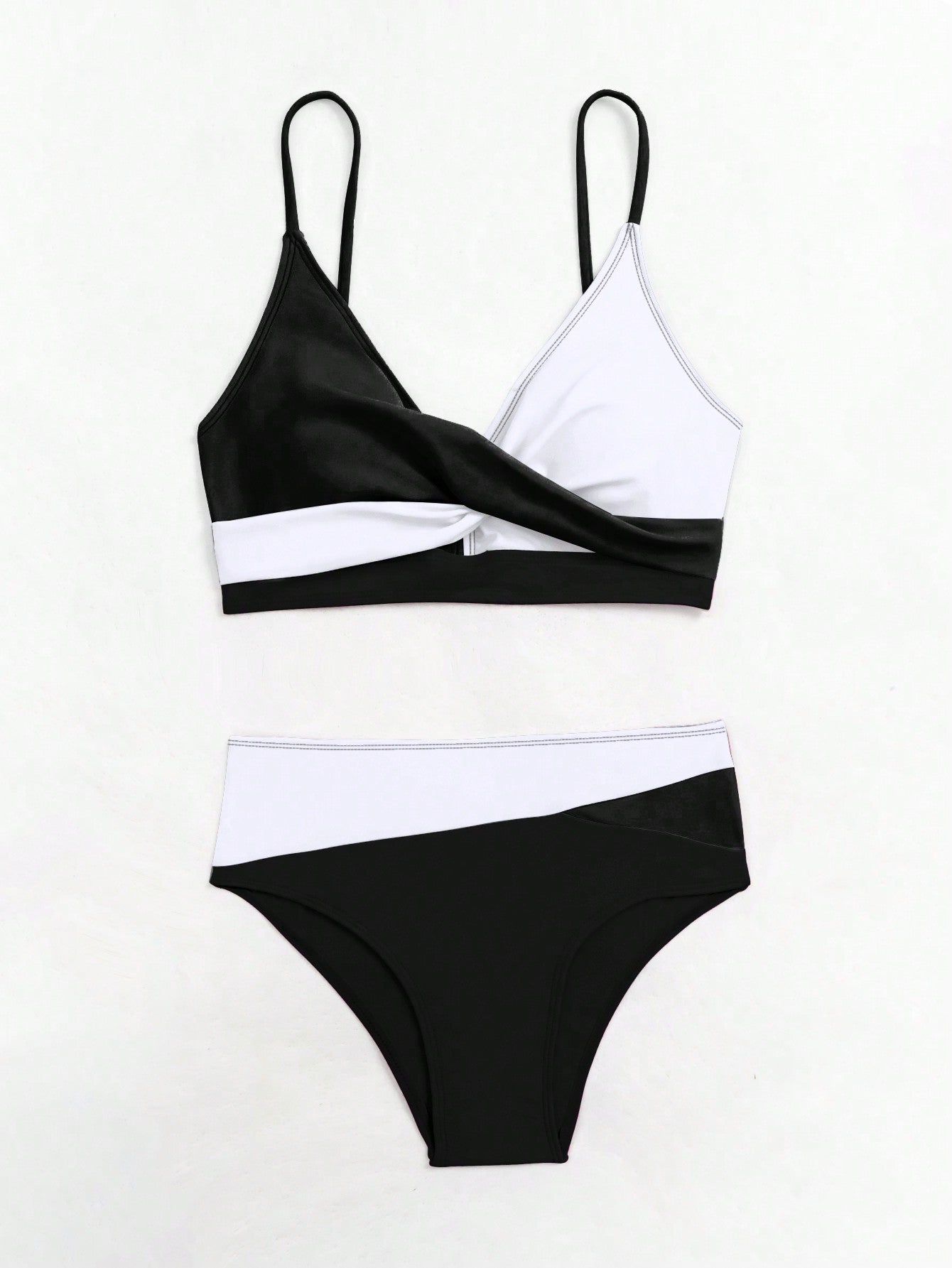 Biquíni Cruzado Zara Black White