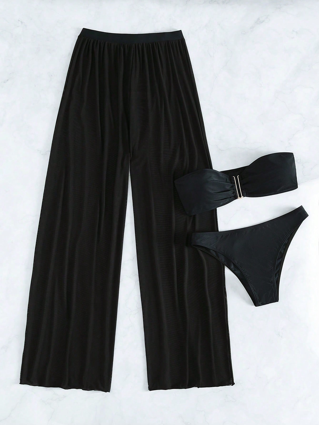 Conjunto Biquíni 3 Peças Estilo Bandeau com Fio U