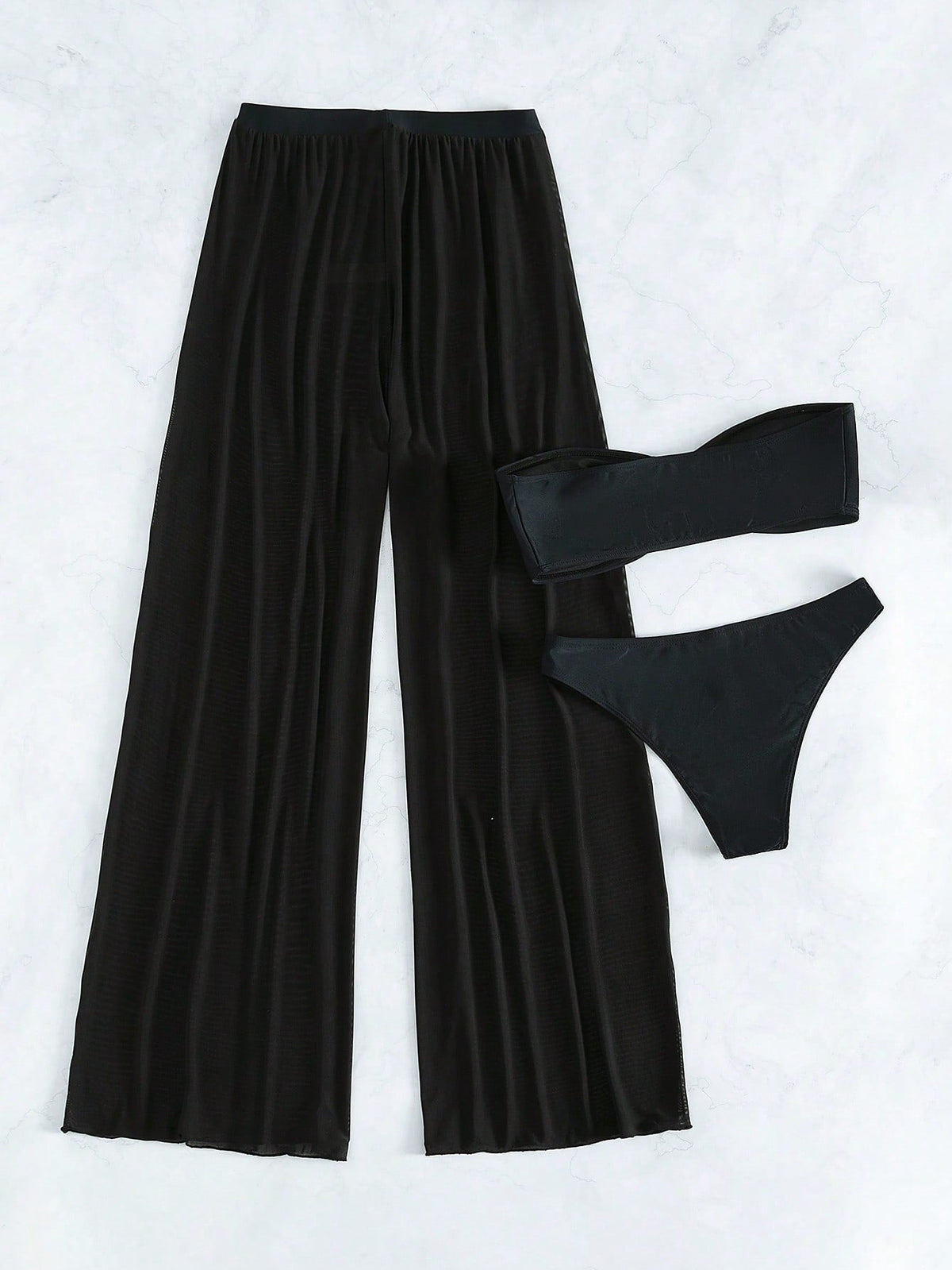 Conjunto Biquíni 3 Peças Estilo Bandeau com Fio U